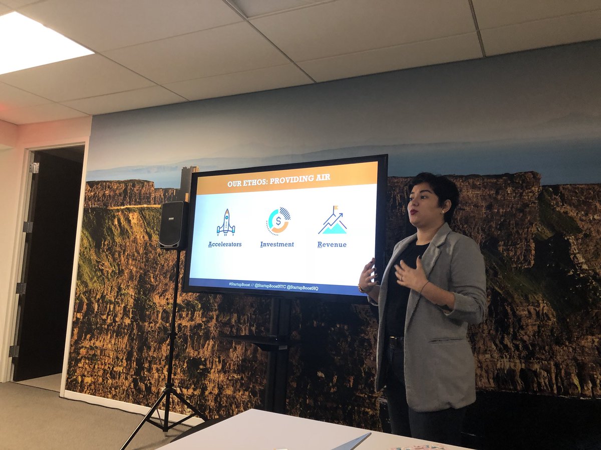 FoundersBoostNY's tweet photo. So excited to have Alex kicking off #startupboostny. We’ve got a great cohort with us this month and we can already feel the energy leading up to the November 12 pitch event. Are we getting ahead of ourselves? Maybe! Who cares! Let’s have some fun. @startupboosthq #startups https://t.co/7ORmWCzAtN