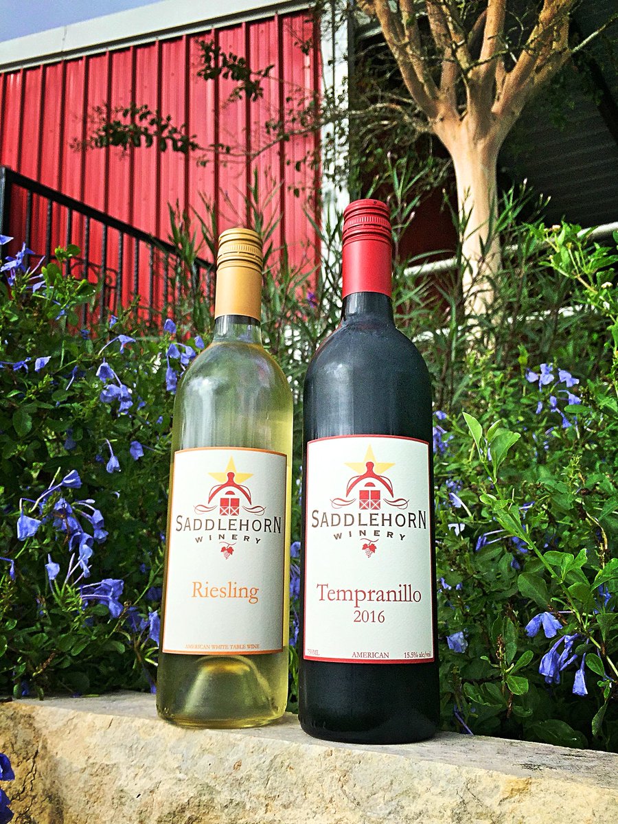 Saddlehornwnry's tweet photo. This just in: @SanAntonioRodeo Wine Competiton results announced with these 2 winning Top of Class, plus:
🥇🥇 2016 Tempranillo
🥇 Riesling
🥇 2016 Cabernet Sauvignon
🥈 Moscato
🥉 2015 Black Spanish
#NewVintages #WineComp https://t.co/PJsJoLhVxJ