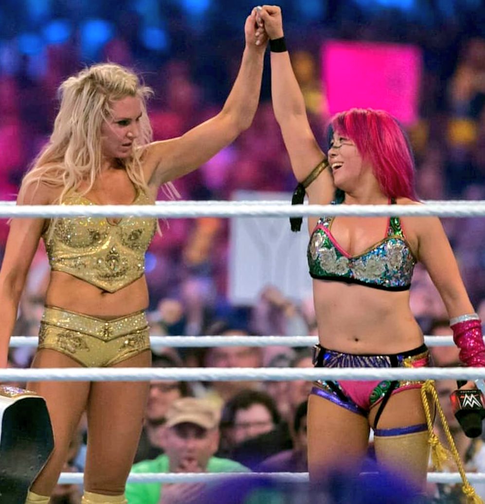 MsCharlotteWWE's tweet photo. Happy Birthday Empress @WWEAsuka ♥️ https://t.co/DhH6ixKr1J