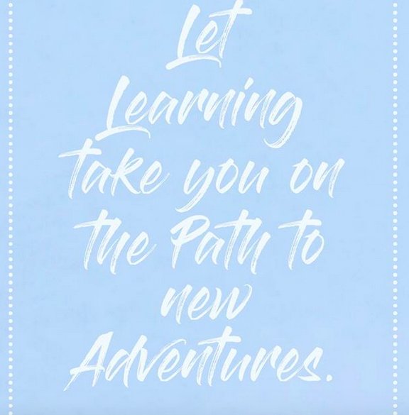 ATHENAVOS's tweet photo. #ATHENA Valley of the Sun offers the opportunity to experience extraordinary #women as #rolemodels that exist in each of us. Learn more! https://t.co/iohSfKkaWq | #ATHENAAZ #LearnConstantly #EmpoweredWomen https://t.co/tAX8DlFiw4