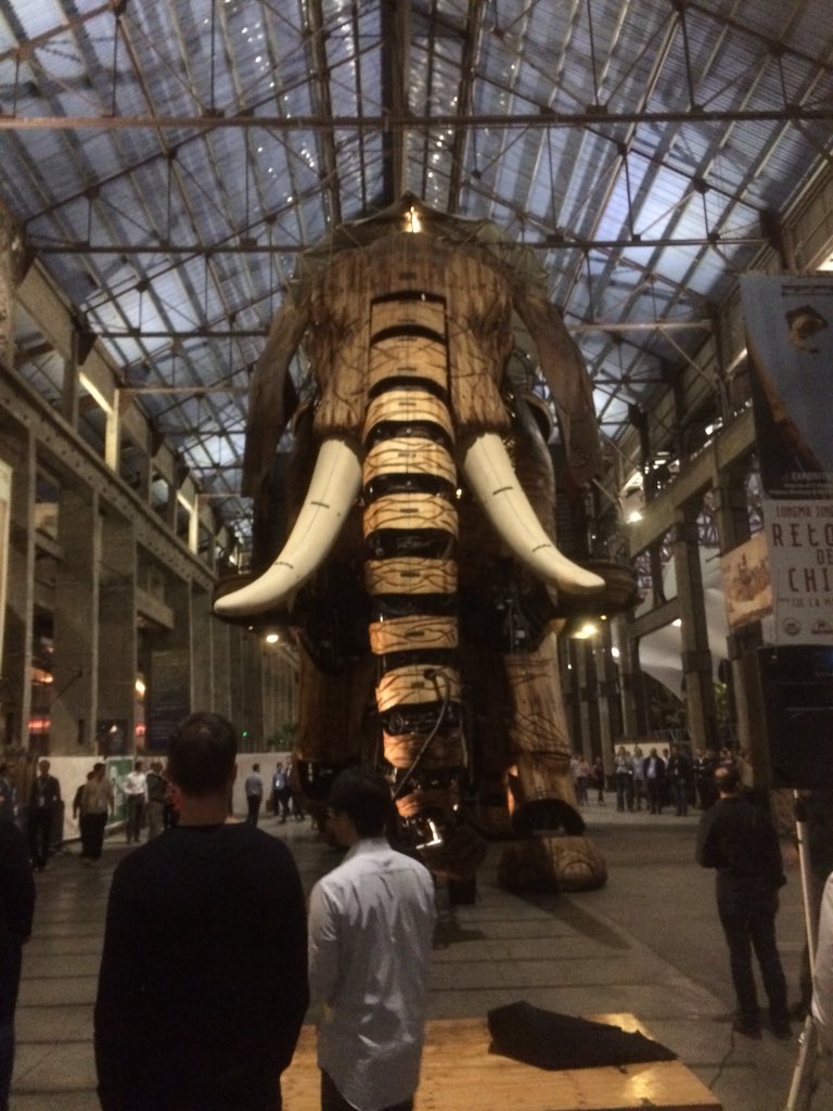 ValerieRenaudin's tweet photo. If you wanted to see the elephant of Nantes, #IPIN2018 gala dinner was the right place! @Ifsttar https://t.co/cj1VhpBylv