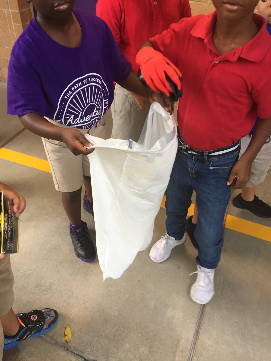watkinka's tweet photo. Our service project was to clean up our yard by the playground. https://t.co/djSxJ7WJ63