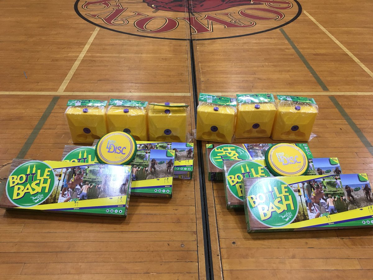 RamapoPhysEd's tweet photo. Special thanks to #bottlebash for hooking us up with some awesome games and accessories today! We had a problem with our budget but they were quick to offer a solution so we didn’t have to wait a year to get this awesome backyard game! #backyardgames #physed #frisbeegames https://t.co/829gmUvLim