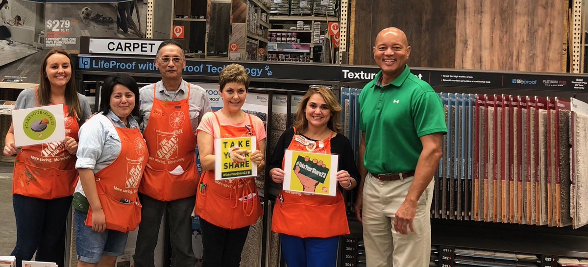 myronmarshall's tweet photo. 8454 team excited and Holiday ready to #getthemeasure #buildrelationship #earntrust #sellthequote #TakeYourShare23 @superdave427 @THDGarvey @LarissaGreenTHD @MattBare_HD @JamieGTHD @THDHugo @NicJude @lxn6010 @mlp814 @guest_charles @thadorgan @DavCow https://t.co/7gOhAV5MaO