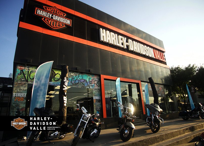 hd_valle's tweet photo. Visítanos en Harley-Davidson® Valle, dónde todos tus problemas se acaban rodando. https://t.co/ADxrJi6VqT