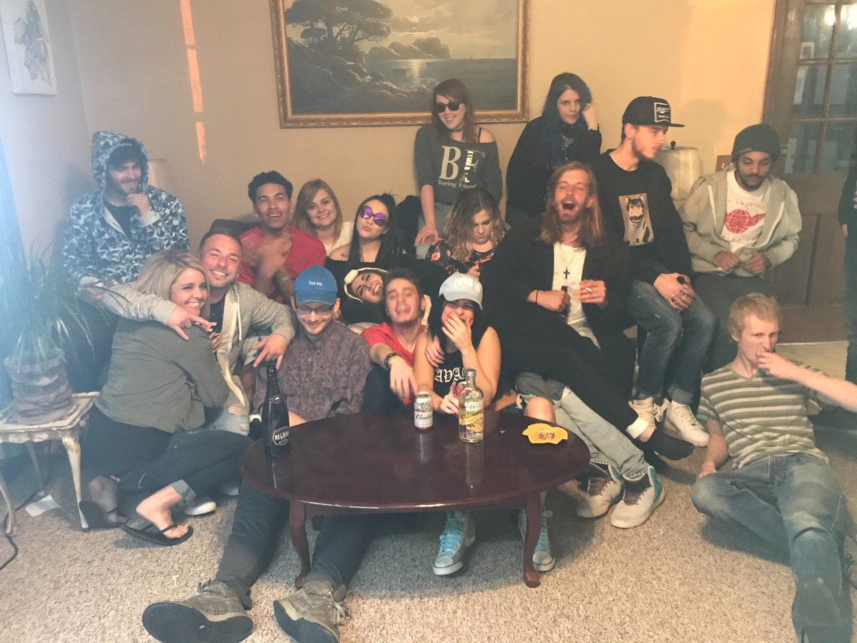 indycut's tweet photo. INDY WHAT!? #INDYCUT
@UncleShanks
@Joeymarini_
@ForrestGumpshun https://t.co/oRBQig8TsY