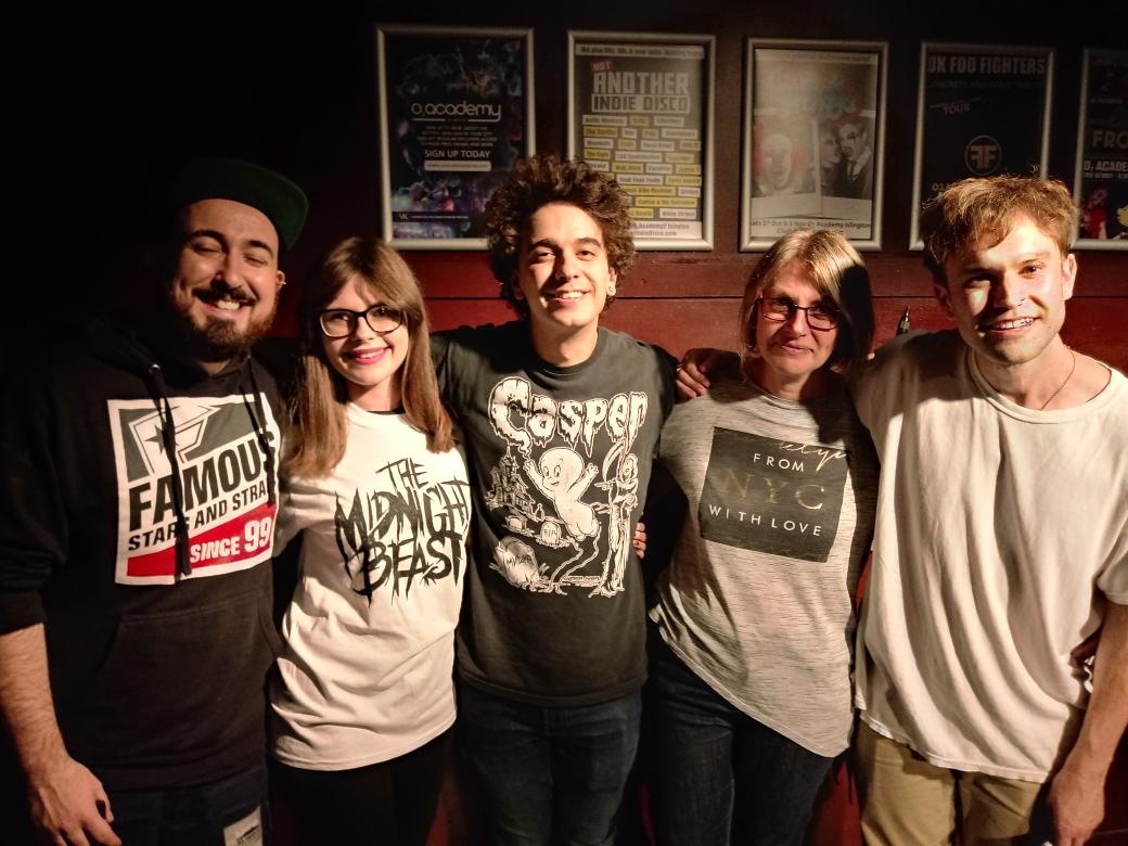 suebmorgan's tweet photo. Had a great evening with these @midnightbeastuk thank you🎉❤😊😉 https://t.co/xycKb5I73C