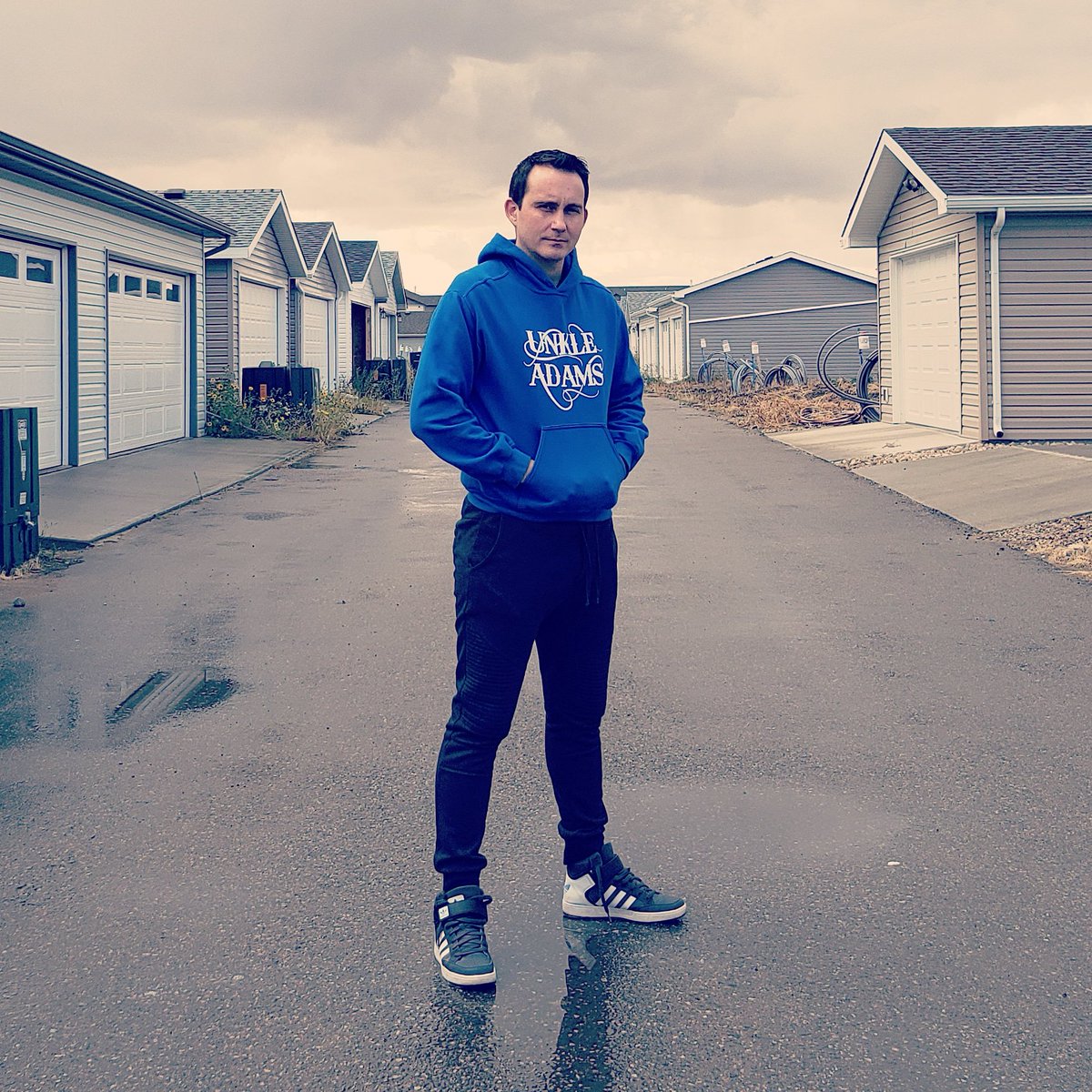 unkleadams's tweet photo. Hi, my name's UNK. I told the world I'm gonna make $1,000,000 from the rap game, and meant it. https://t.co/xZaV0GPWIx