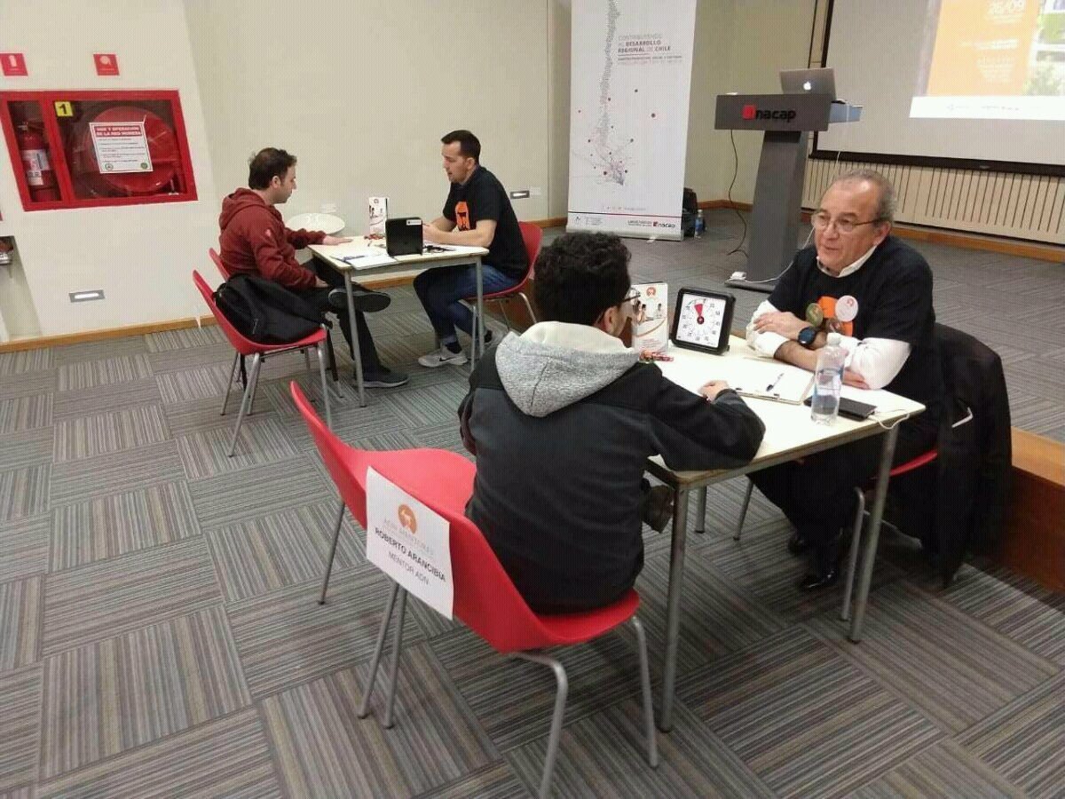 INACAPEmprende's tweet photo. Hoy vivimos una gran experiencia en #INACAPTalca en conjunto a @adnmentores , con la colaboración de la Incubadora de Negocios de la #UniversidadINACAP, conectando a los emprendedores de la Región del #Maule con talleres de mentoring. https://t.co/6QZk0RUbwT