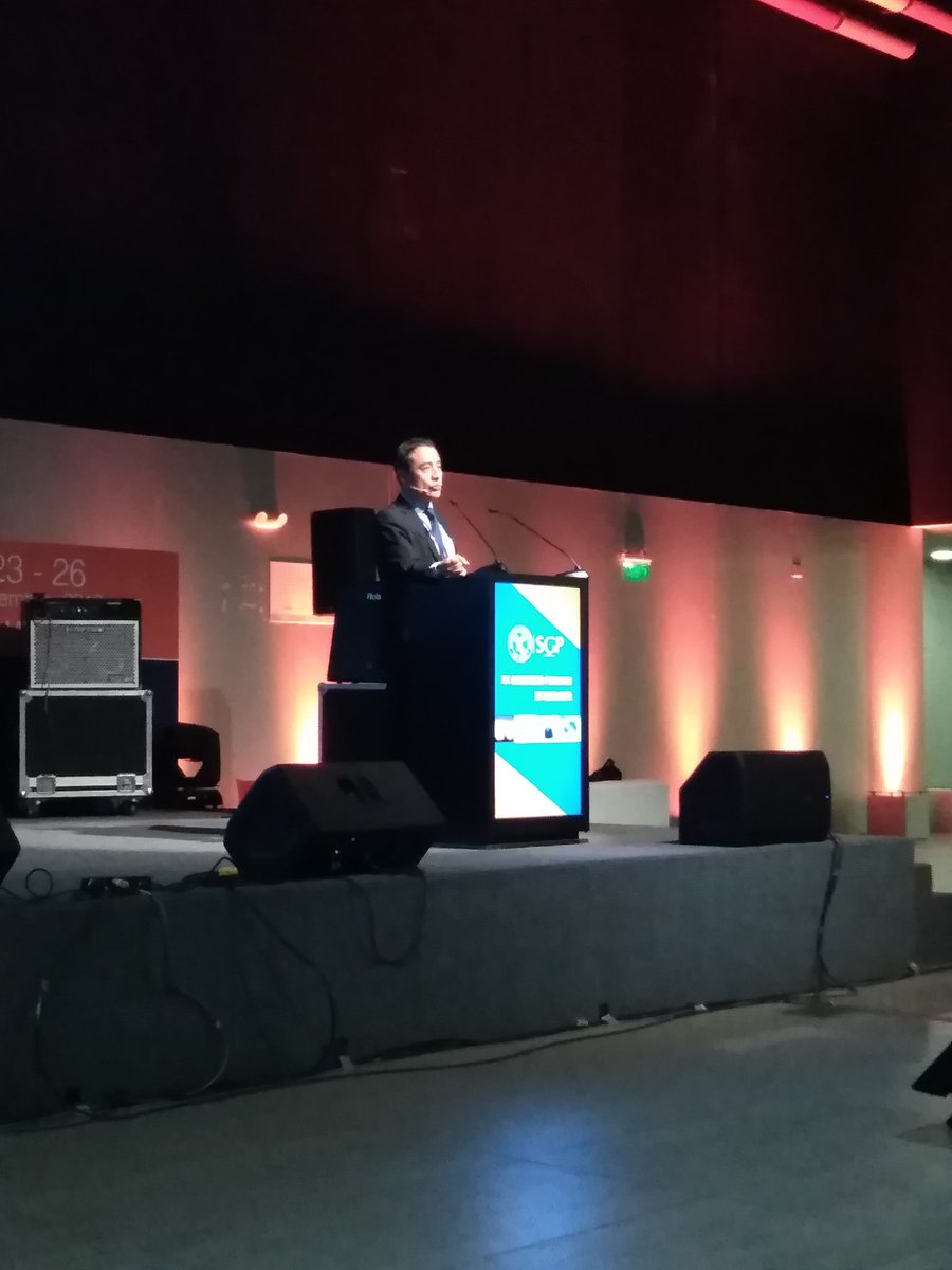 proactivoperu's tweet photo. #CPG2018 Luis Rivera, vicepresidente ejecutivo de Gold Fields La Cima, presenta Conferencia Magistral: Perspectivas sobre la Minería. @GoldFields_LTD | @IIMPOficial | @SocGeoPeru | @MemPeru https://t.co/JPWWK5BF6g