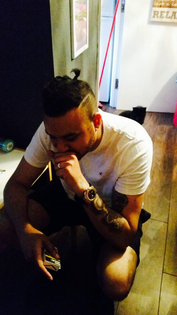 officialekid's tweet photo. Bitch u got me fucked up.... https://t.co/usKvEsjay1
