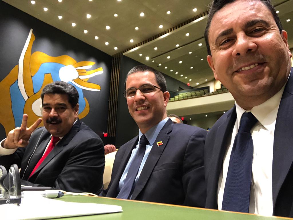 Venezuela un estado fallido ? - Página 35 DoDpWq-WkAA7fUy