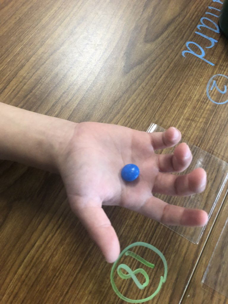 amsatterwhite's tweet photo. Experimented with melting today!  The kids had so much fun!  #kdepride https://t.co/Wsf1jQc3zC