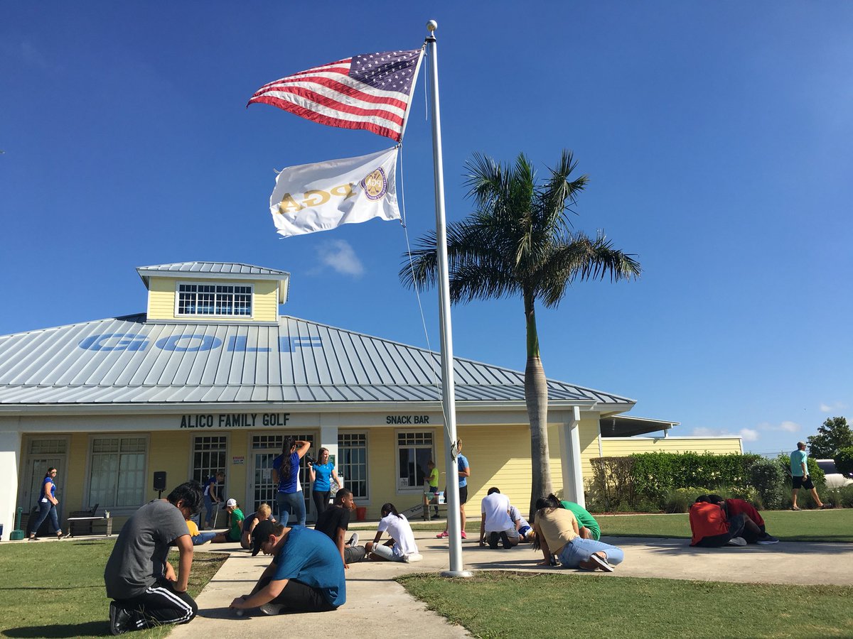 FMHS_WaveTV's tweet photo. What's agronomy? @FortMyersHS STEM@Work students spent the day learning the Science, Technology, Engineering and Math that makes @AlicoFamilyGolf a successful local business. @LeeCountyCTE #LoveLeeSchools https://t.co/N4BsQiiysP