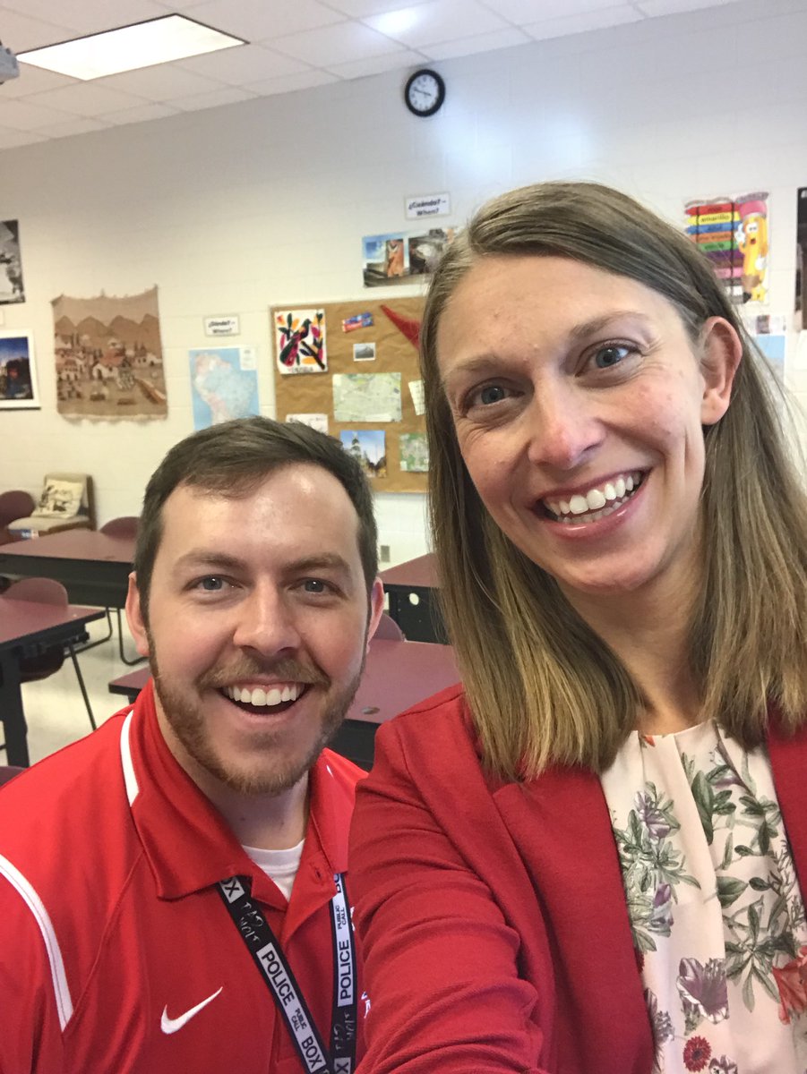 devynkellerrva's tweet photo. #red4ed Wednesday at Matoaca! #VEA4Kids #VEAStrong #CEAStrong https://t.co/lMzqJpjIk7