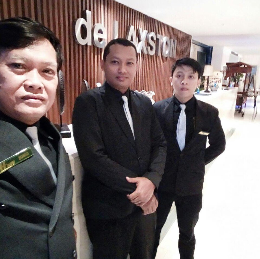 rkr295's tweet photo. Mruput de Laxston hotel https://t.co/5tE59zNqQf