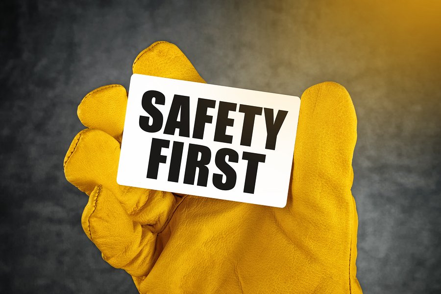 lrsaustralia's tweet photo. At Load Restraint Systems, we aim to ensure YOUR SAFETY comes FIRST!! Have an in-depth look into PPE https://t.co/CmFlLWNGyC Checkout what our experts have to say about this #LoadRestraintSystems #Transport #Loadrestraint #PPE #Safety #SAFETYFIRST https://t.co/EqE5q1FM2F