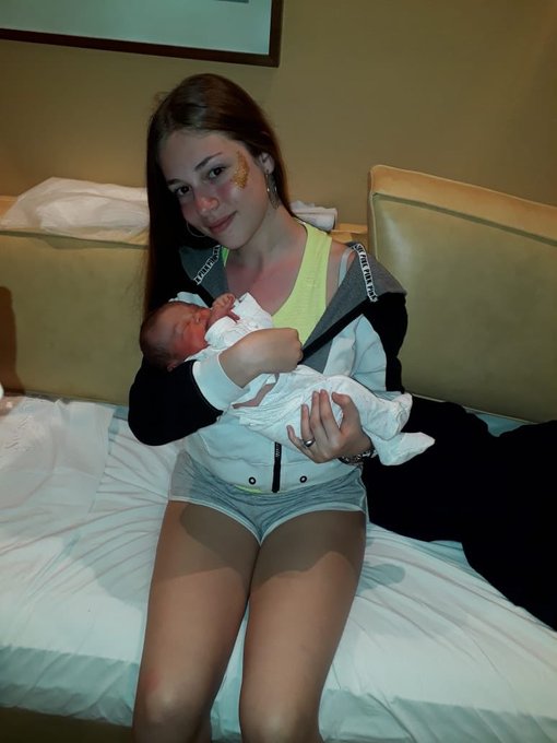 Watch Mari🪬's leaked NSFW photo on TwXstars