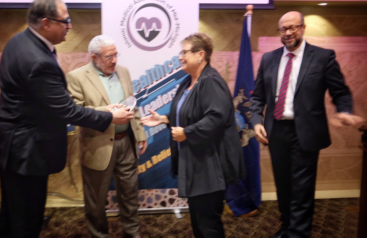 ChancellorSue's tweet photo. I am humbled, honored and could not be more proud to receive the Community Leader Award from the Islamic Medical Association of Mid-Michigan tonight. #flint #umflint https://t.co/DPS3IL6m0R