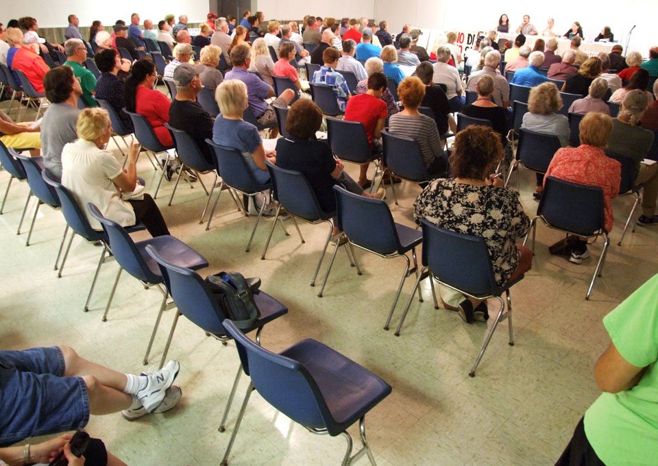 frackfree's tweet photo. #Ohio injection wells Thurs Sept 27, 2018 @ 7-9:30pm townhall-style discussion/work session https://t.co/0x6peaq6FF
Brookfield Ohio Fire Hall (social hall)
774 State Route 7 NE, Brookfield, Ohio 44403 
All NE Ohio /Western PA urged to attend https://t.co/ZuksWwXwGL