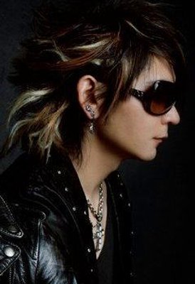 angelalovesbvb4's tweet photo. #KAZ pics of the day #Dailylove #Talented #guitarist #birthday @djsakura666 @tiny_synth @WinterFal_l  14 days till his birthday 🎊🎉🎊🎉🎊🎉🎊🎉🎂🍰❤️😘😎
❤️🖤❤️🖤❤️🖤❤️🖤❤️🖤❤️🖤💋💋💋💋💋💋💋💋 https://t.co/Fbp6KvY4PQ