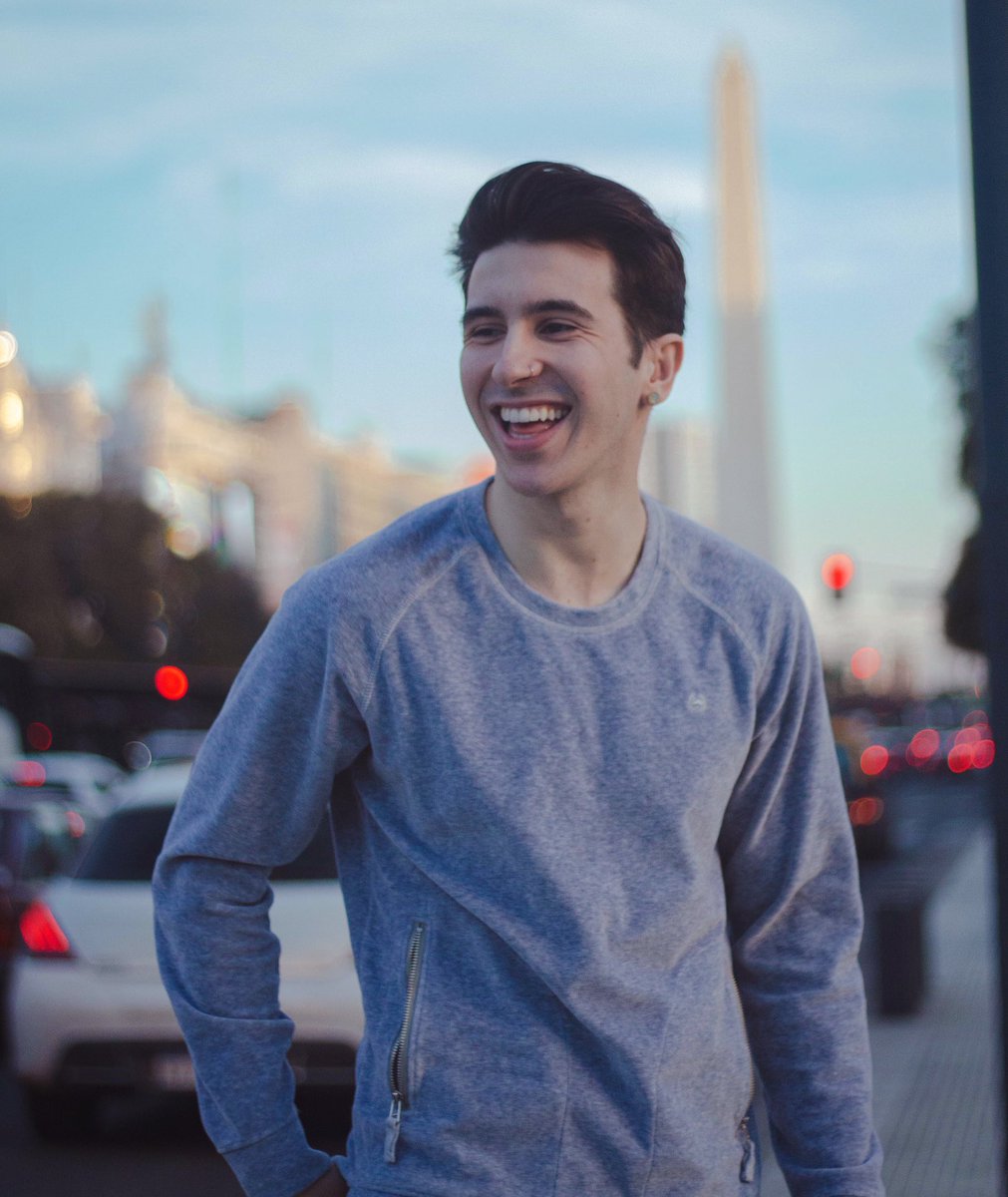 Mariano_Bondar's tweet photo. obelisco feliz 🇦🇷 https://t.co/LYXZiZvrLw