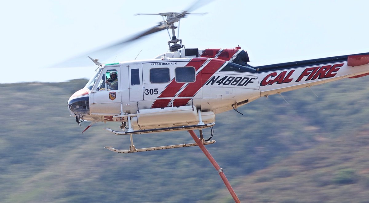 ShorealoneFilms's tweet image. #CalFire 305 on the #KeenBrookFire 09-26-18 #AirAttack #FireBombers #PradoHelitack