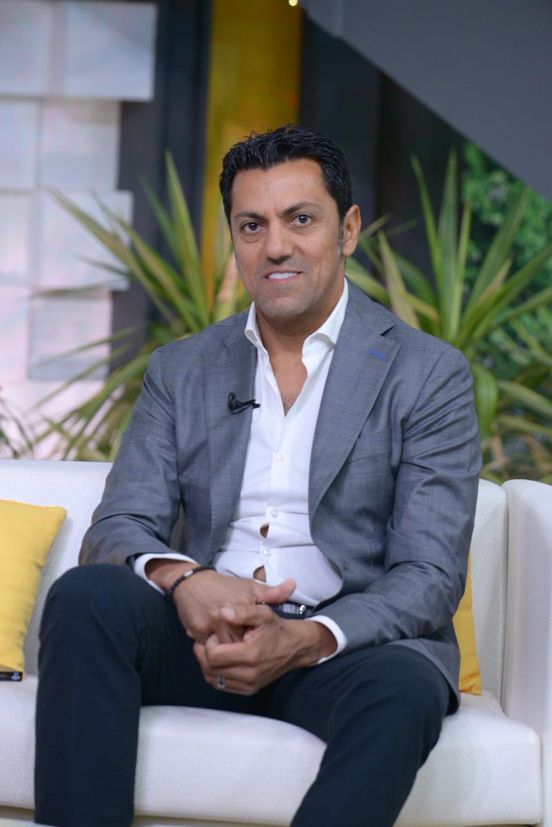 KwtTelevision's tweet photo. من برنامج
#صباح_الخير_ياكويت

ضيوف حلقة اليوم :
- عبد العزيز فاضل الهندال ، رئيس اللجنة الاعلاميه في مبادرة أمان

- حمد نجم السيف ،، عضو اللجنة الموتوكروس لدى الاتحاد الدولي للدراجات الناريه

- موسى الشلاحي ،، منظم بطولة الايروبرس با��كويت

#الكويت
#وزارة_الاعلام_الكويت https://t.co/zOEJC215wA