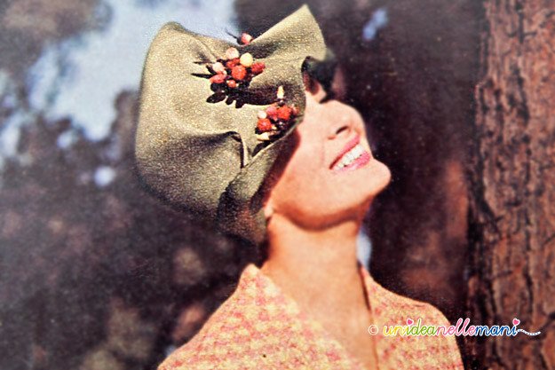 benesserefem's tweet photo. Cappelli vintag... https://t.co/m80xw8zb4O