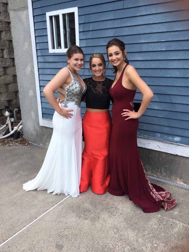 Meganlendroth's tweet photo. Happy birthday dannnnnyyyy love you hunnny❤️❤️❤️ https://t.co/h0MorUb3st