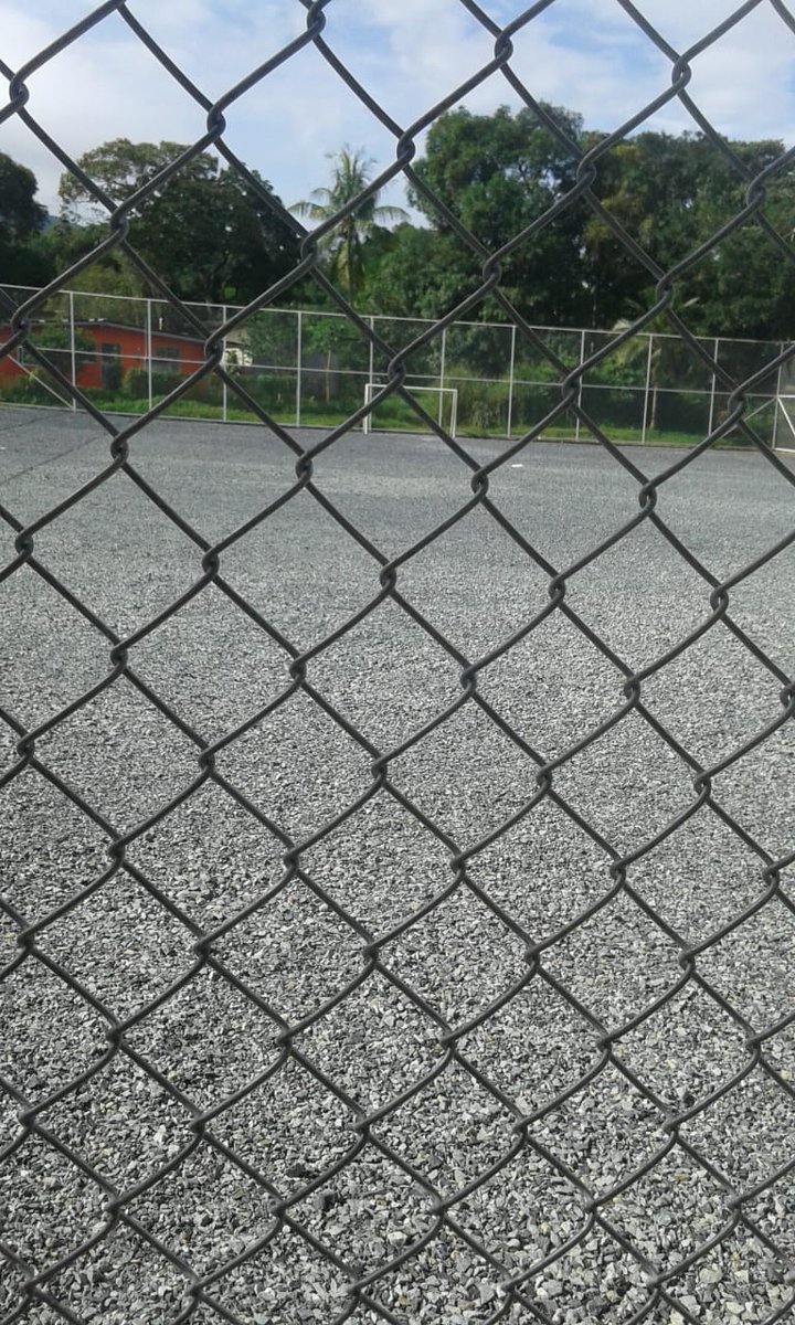 Moradores del llano en el Corregimiento de Arraijàn estan preocupados porque tienen 4 meses que los trabajos en la cancha cinteticas no se realizan <a href="/lindabran1/">Linda Bran</a> <a href="/nexnoticias/">Nex Noticias</a> <a href="/yyiclare/">Yaira Yi Clare</a> <a href="/eliezerbarria/">eliezer barria</a> <a href="/NuevoChorrillo/">Nuevo Chorrillo 507</a> <a href="/elvigilantewest/">el vigilante</a> <a href="/PDigital507/">Panamá Digital 🇵🇦</a> <a href="/panamaOesteC10/">Panamá Oeste C13</a> <a href="/ArraijanPTY/">Arraiján</a>