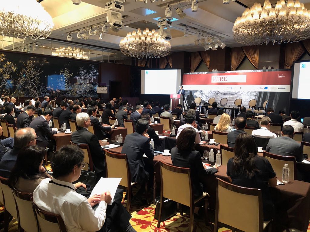 PEREonline's tweet photo. Packed room at our #PERETokyo 2018 Forum - connecting Japan's most prominent #LP and #realestate players to an international audience. https://t.co/in9z72zKlG