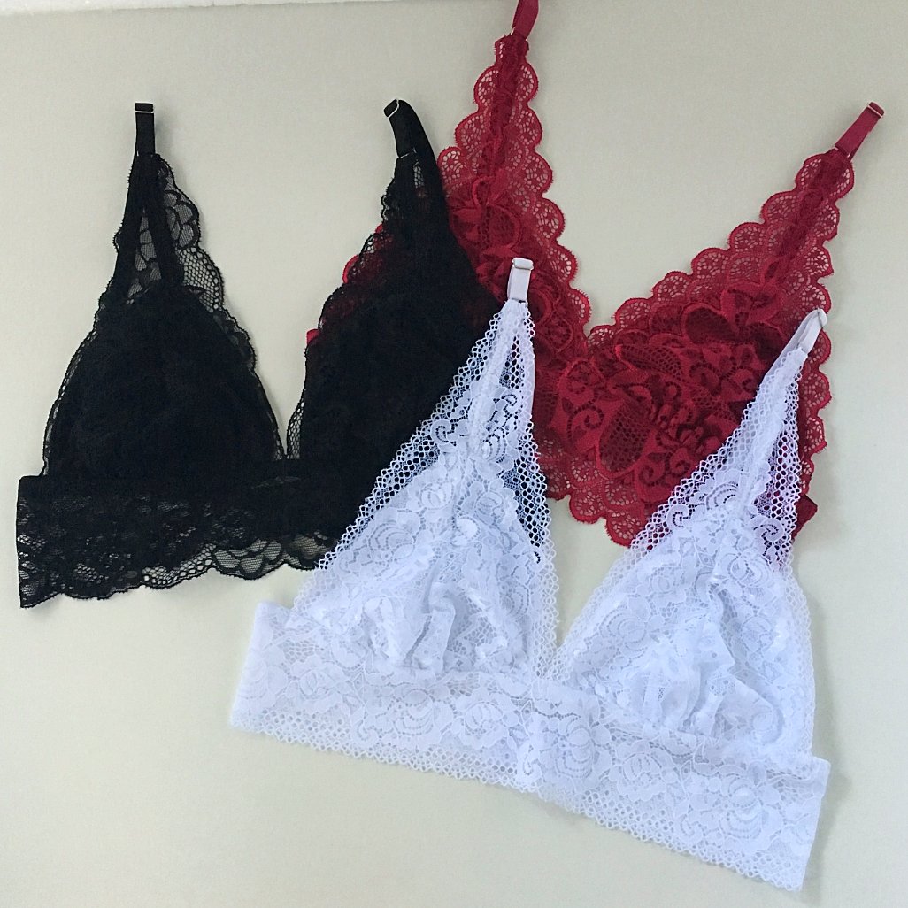 AmyleLingerie's tweet photo. Sutiã de sem bojo e sem aros perfeito para usar com aquela camiseta Podrinha e compor um look bacana😱
.
#podrinha #regata #camiseta #sembojo #dicadelook #look #amylelingerie

#Amyle #Lingerie #ModaFeminina #AmoLingerie #Fashion #basics #confortável https://t.co/XIdH6vFJKJ