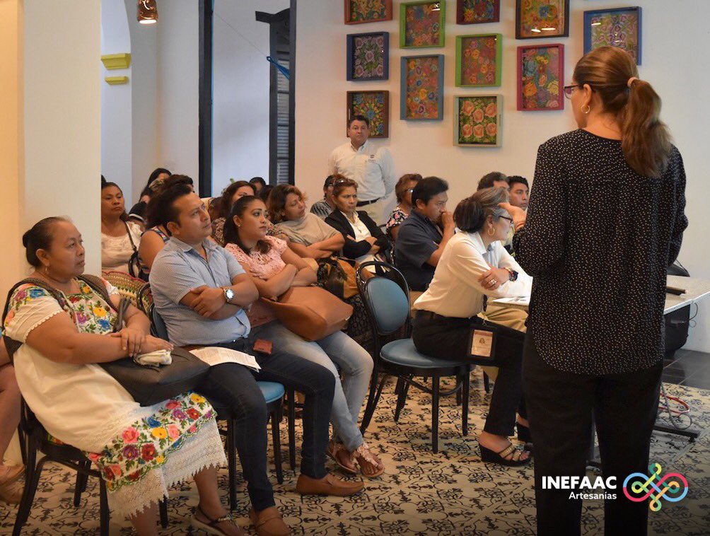 Dentro del marco de nuestro tradicional #MiércolesDeCompras y con la colaboración del Servicio de Administración Fiscal del Estado de Campeche y el SAT brindamos capacitación en materia de obligaciones y derechos fiscales en beneficio de nuestros artesanos proveedores de Tukulná.