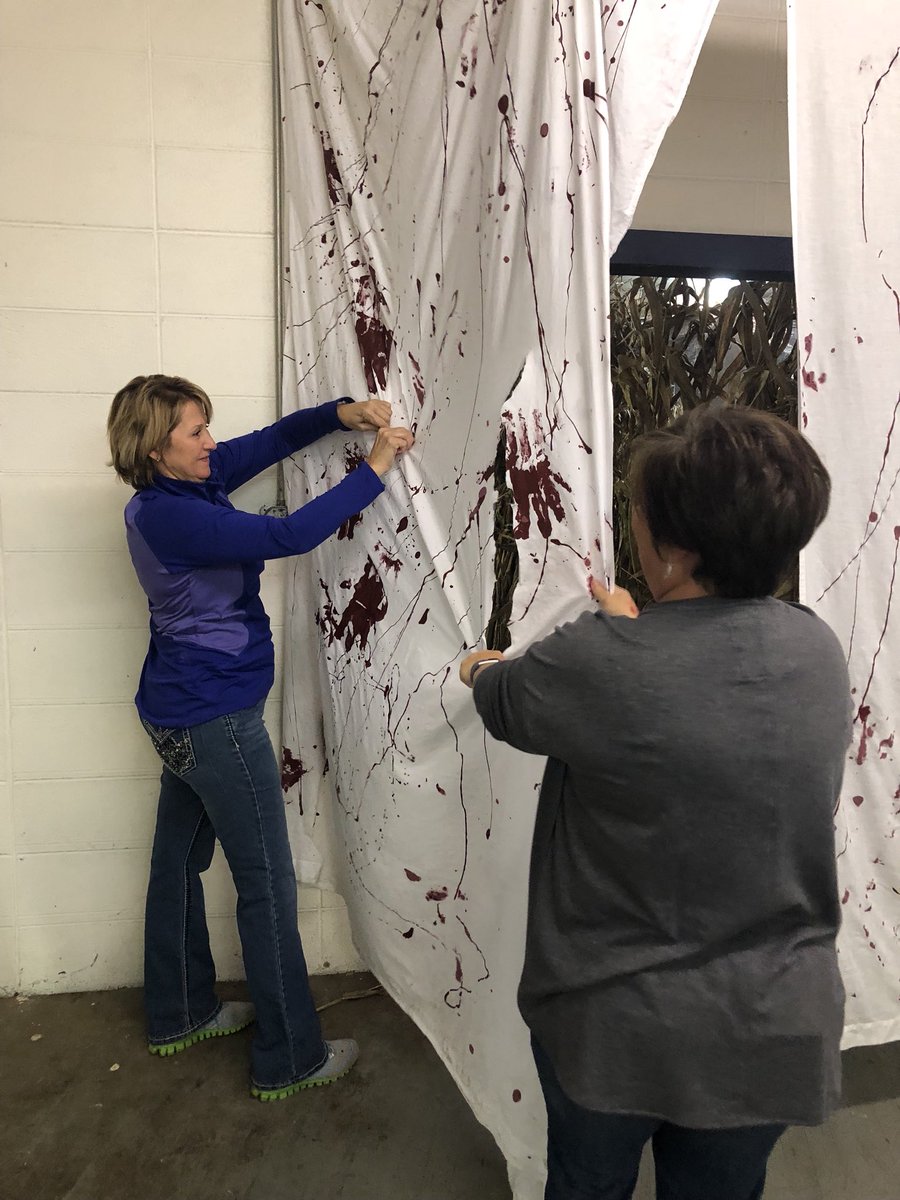 LRProjectGrad19 tweet media