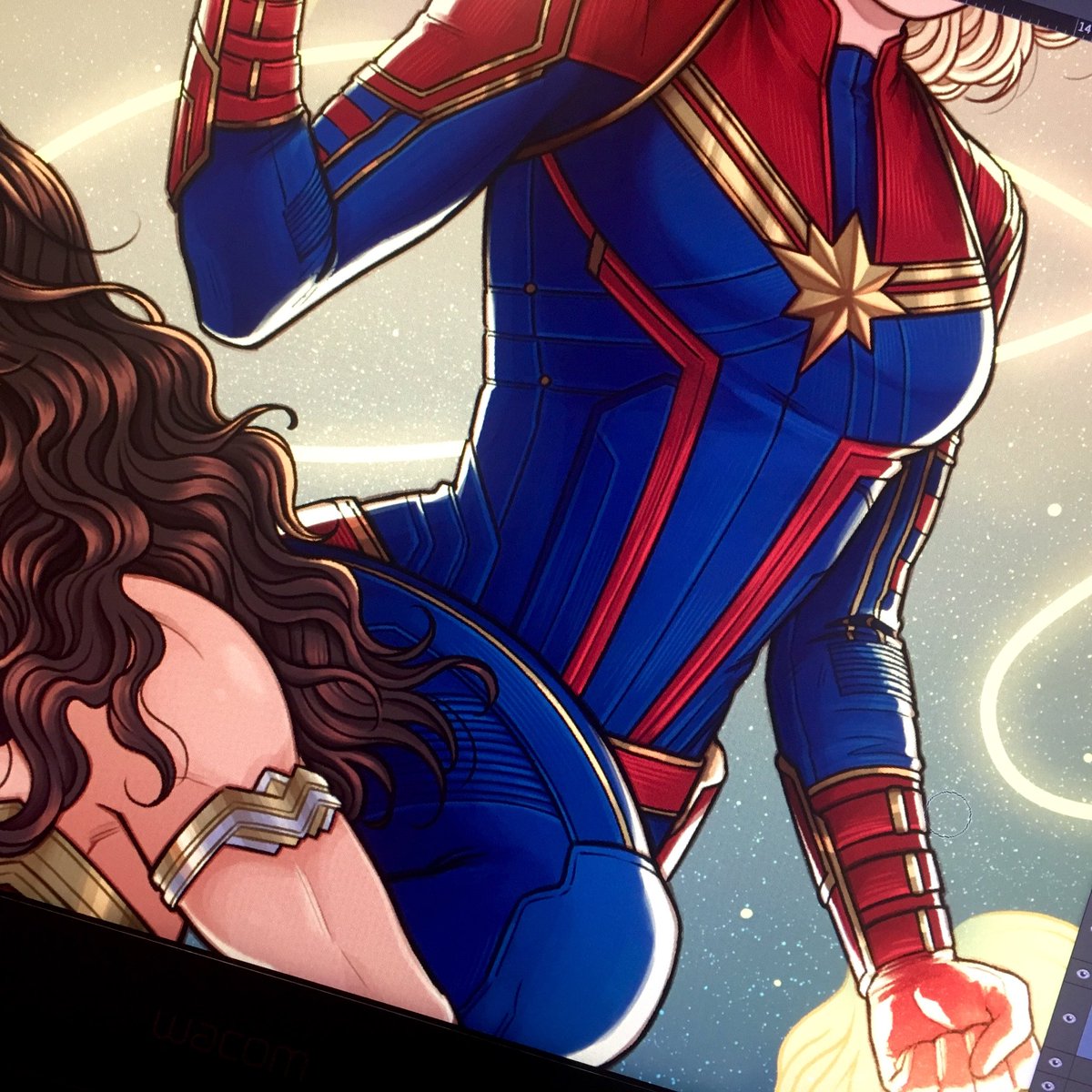 heyjenbartel's tweet photo. Surprise...!!! 👯‍♀️✨ Double trouble 😘 https://t.co/pfTlqto8vK