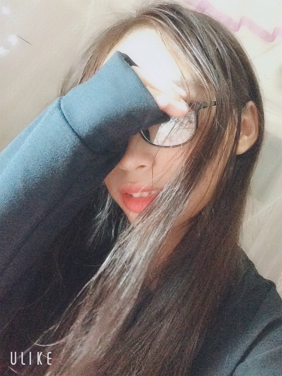 NinaTongsAnphi's tweet photo. Being extra 🙈♥️💋 https://t.co/36i6OGZvWr