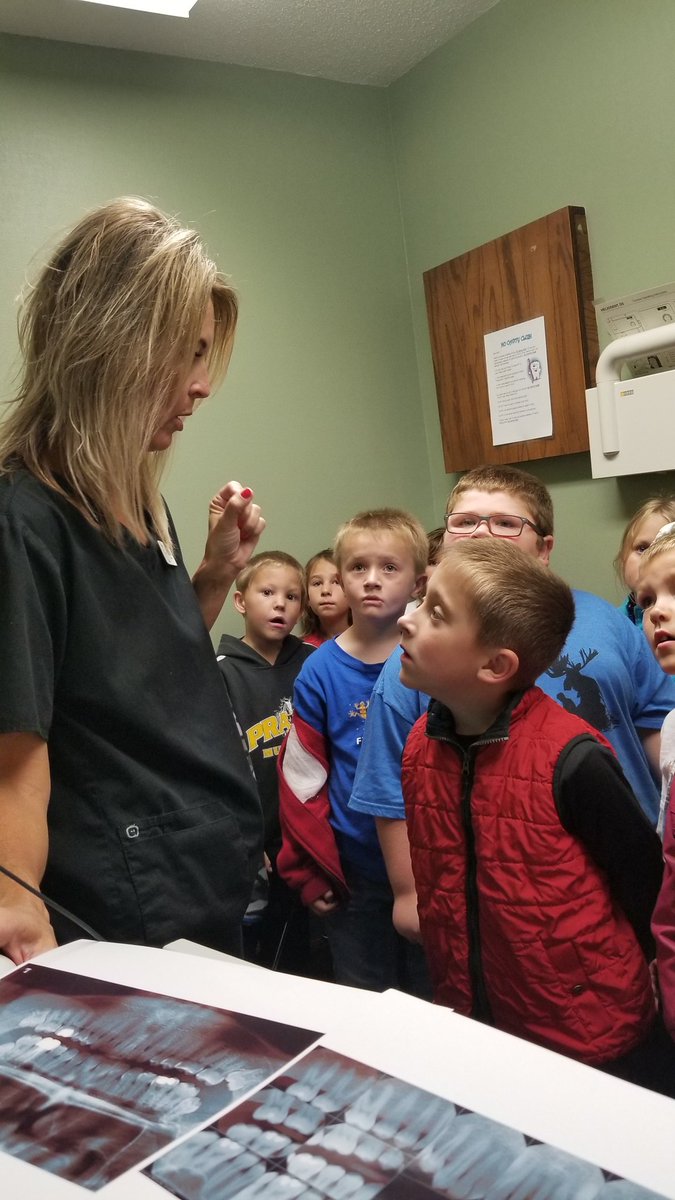wickhamjkk's tweet photo. We had a great time visiting our Partners in Education today! Dr. Nick and staff did a great job of teaching us how to keep our teeth healthy. #NHtribe https://t.co/mbo8dIG3bg