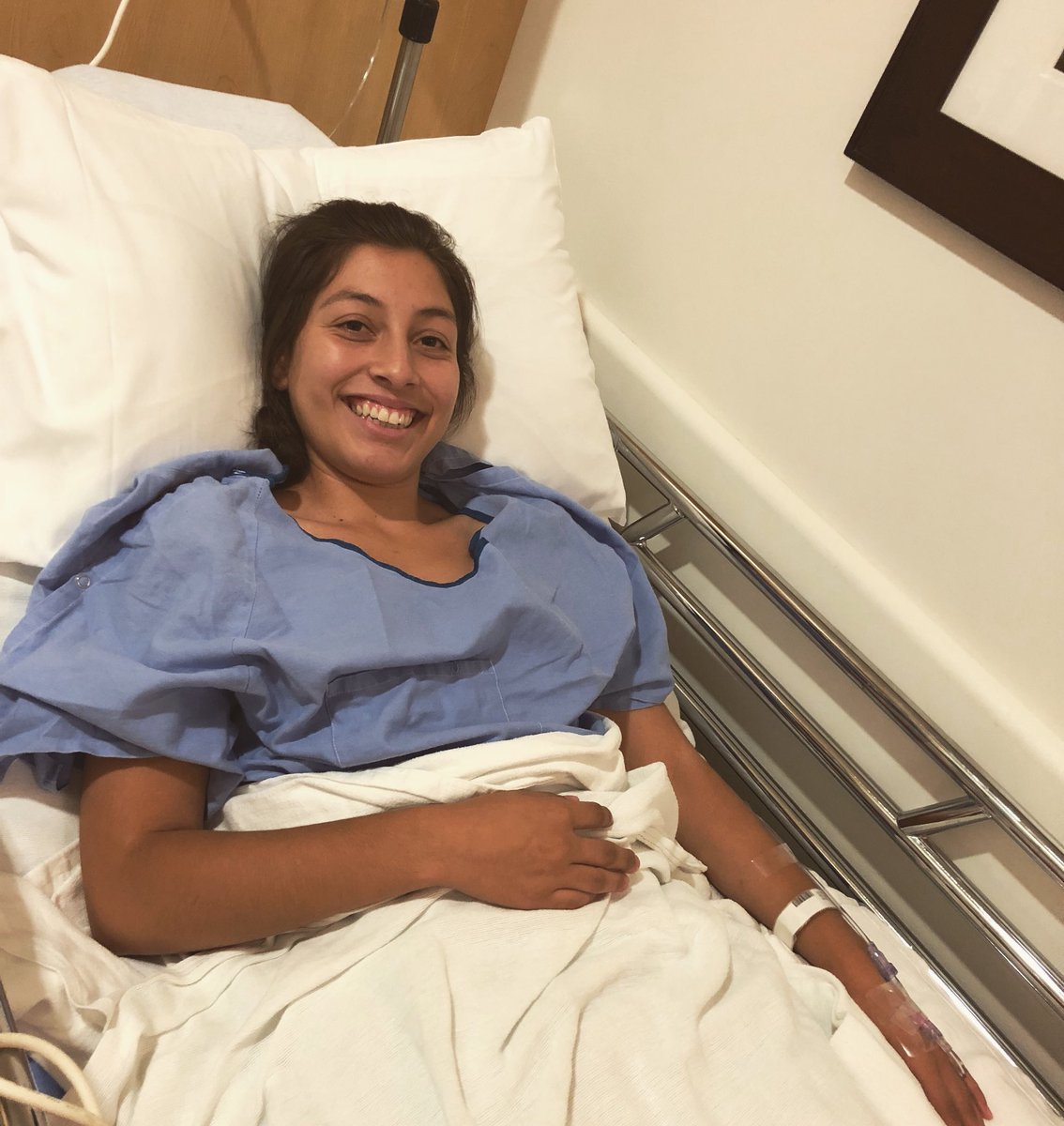 isabelllaaa__'s tweet photo. a poor decision by another during practice has led to my sister having surgery. the hardest time of my life was this,but sissy you’re much stronger than me. i know you’re going to do great. you’ll be back better next year i’ll make sure of it! i love you always my dude💘 #aclcrew https://t.co/DTq6mxQIkO