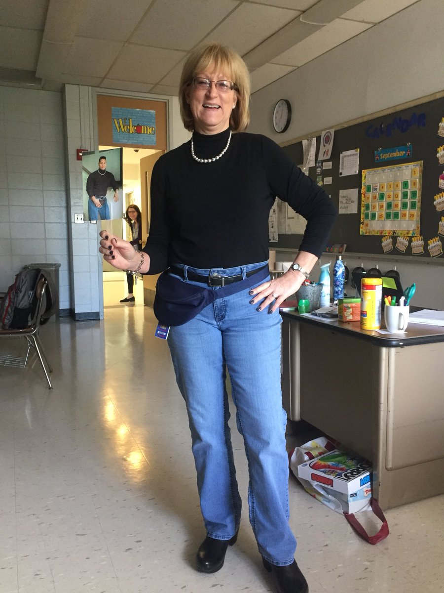 MrsHernandez246's tweet photo. It was meme day at @WAHS for #homecoming week and one of our school psychologist #nailedit ! What do you think @TheRock !?! https://t.co/hROvHWep6o