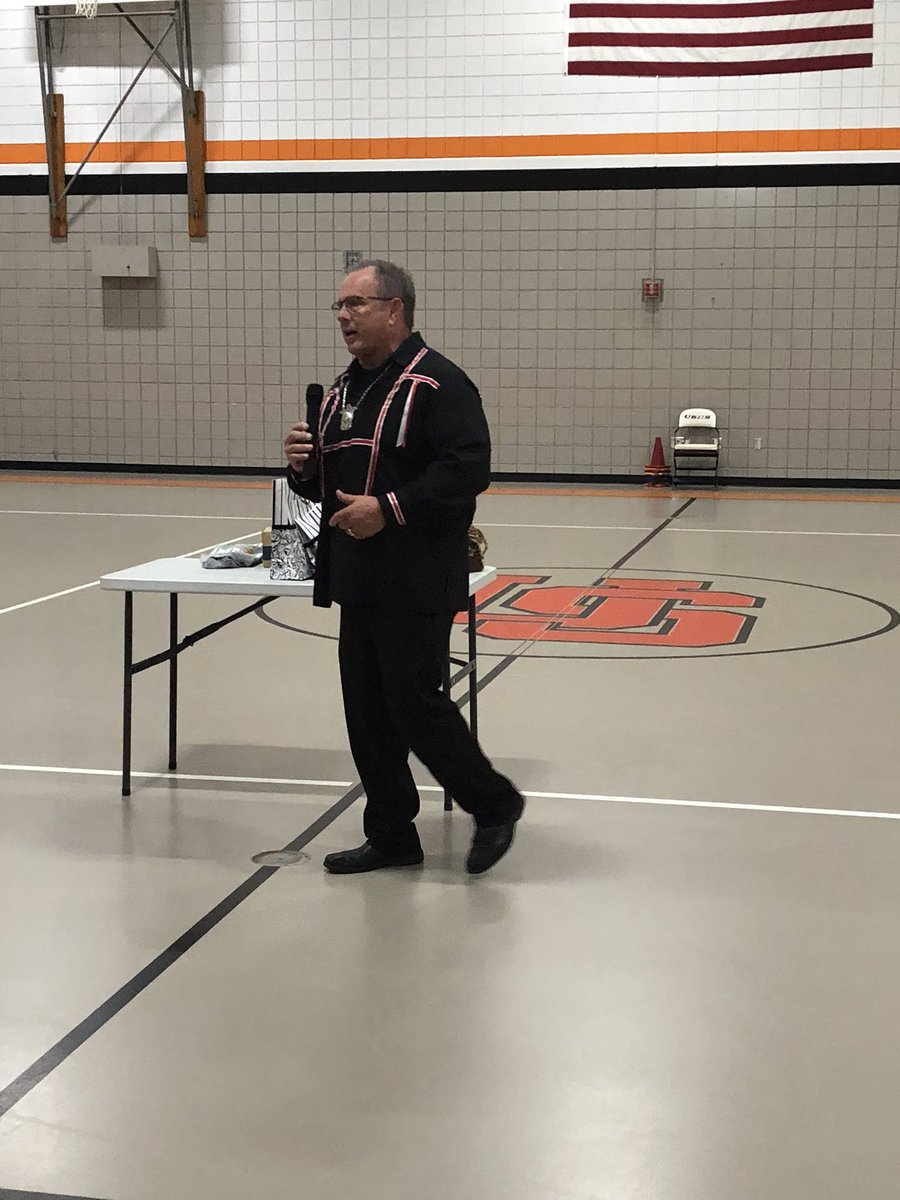 ramunionmiddle's tweet photo. Wonderful presentation this week by leaders of the Wyandotte Nation. https://t.co/0CfHNM6vt1