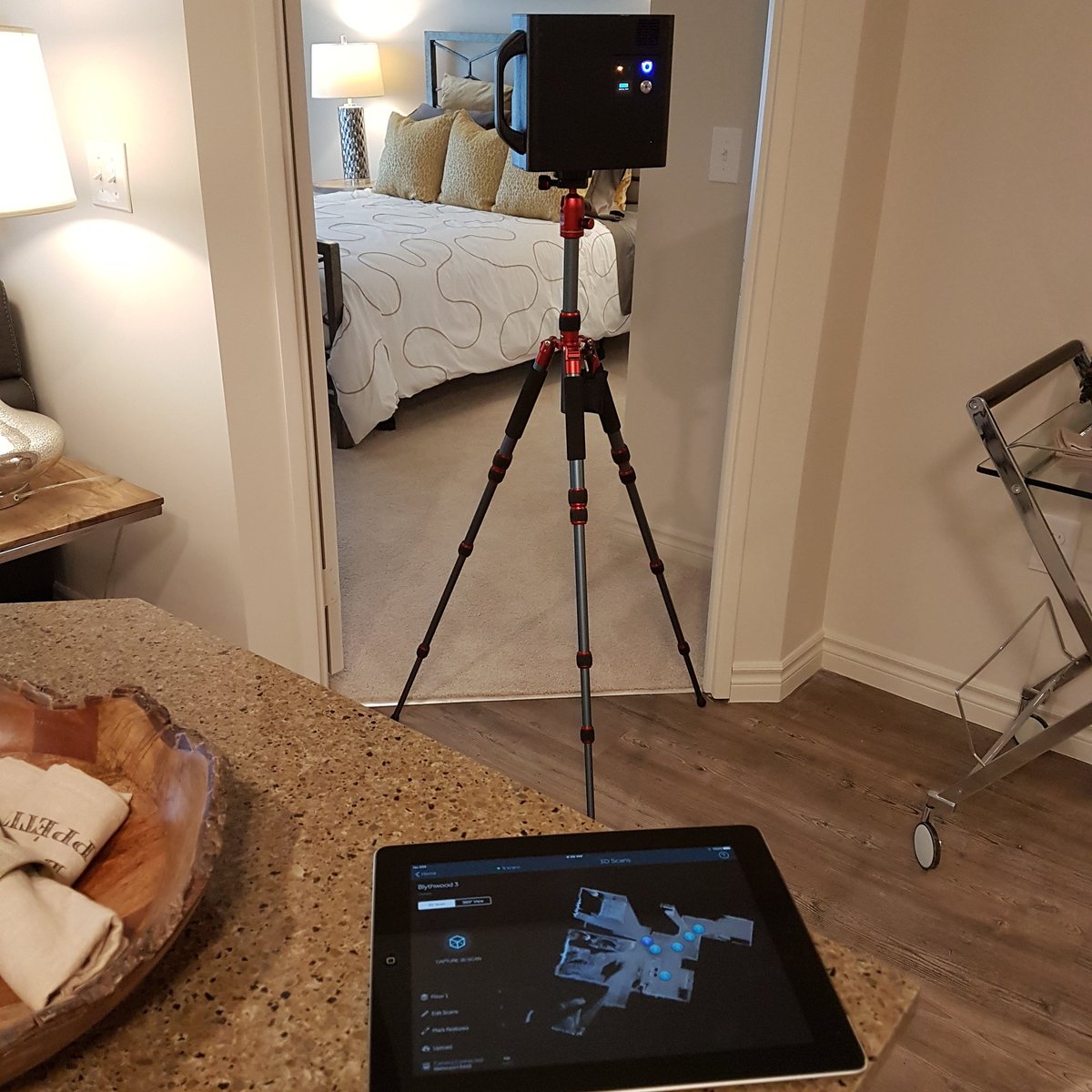 Integratedmark's tweet photo. We were busy today in #London shooting #3D #VR for #Drewlo if you are looking at presenting your space Next Level...let's talk #Matterport https://t.co/BDOqz3LB1l