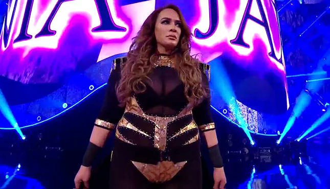 moneslegitkrew's tweet photo. It's so crazy to think that last year she competed at #WrestleMania 33 in a title match but did not win.
But she worked hard and a year later, at #WrestleMania 34, she became #WomensChampion. I'll never forget this moment. @NiaJaxWWE #TotalDivas @TotalDivas https://t.co/yeDb5dyBWb