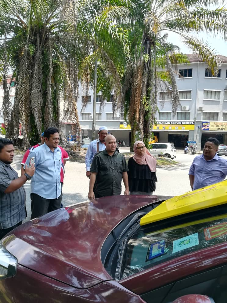 jefrizal1977's tweet photo. Welcoming the positive respond for The Barnacle penetrating Malaysia Local Councils. Jana pendapatan PBT, cepat, mudah dan atasi ketirisan. Tqvm Tuan Penguatkuasa & YDP @MPKajang #mphtj @ThisIsBarnacle @kpkt_gov @AmirudinShari @ngszehan @anthonyloke @JPJ_Malaysia @chedetofficial https://t.co/Yywp42DJdZ