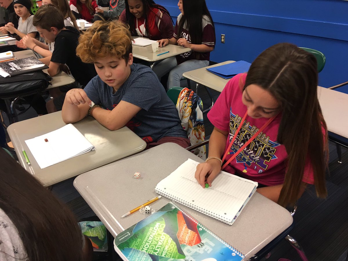 MrsHinckleymath's tweet photo. Integers and Number Lines and Tug of War...Oh My! #focusedandontask #bearsrising @BinghamBears https://t.co/nnBLHQa9rm