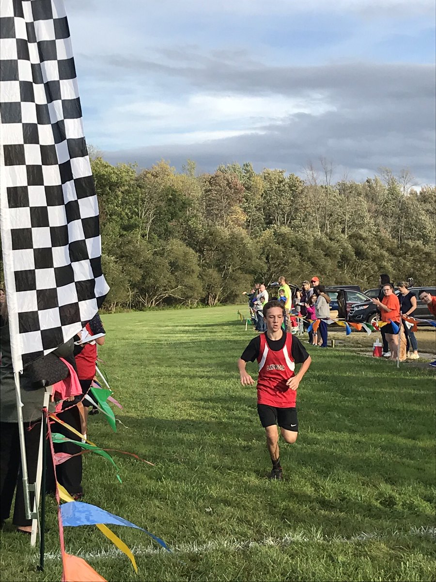 mikebrinks3's tweet photo. ECIC Modified XC South schools at Evangola State Park. Great runs by all kids, not a clean uniform in sight!! OP girls sweep 7th &amp; 8th grade races. Lancaster 1st in boys. Join us for Sunset Stampede Oct 19.  @op_track @hamburgrunning @LHS_Legends @ChiefCCTrack @AthleticsLSC https://t.co/bFRmddRDmT