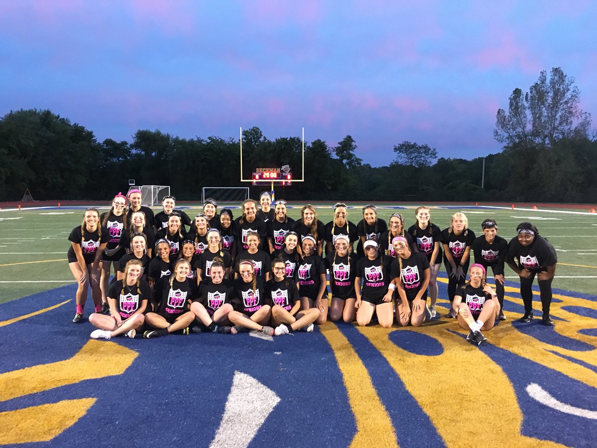 SHS_JaguarFB's tweet image. Juniors win Powderpuff 21-14. Nice way to kick off homecoming activities from both the juniors and seniors. Great job ladies!
