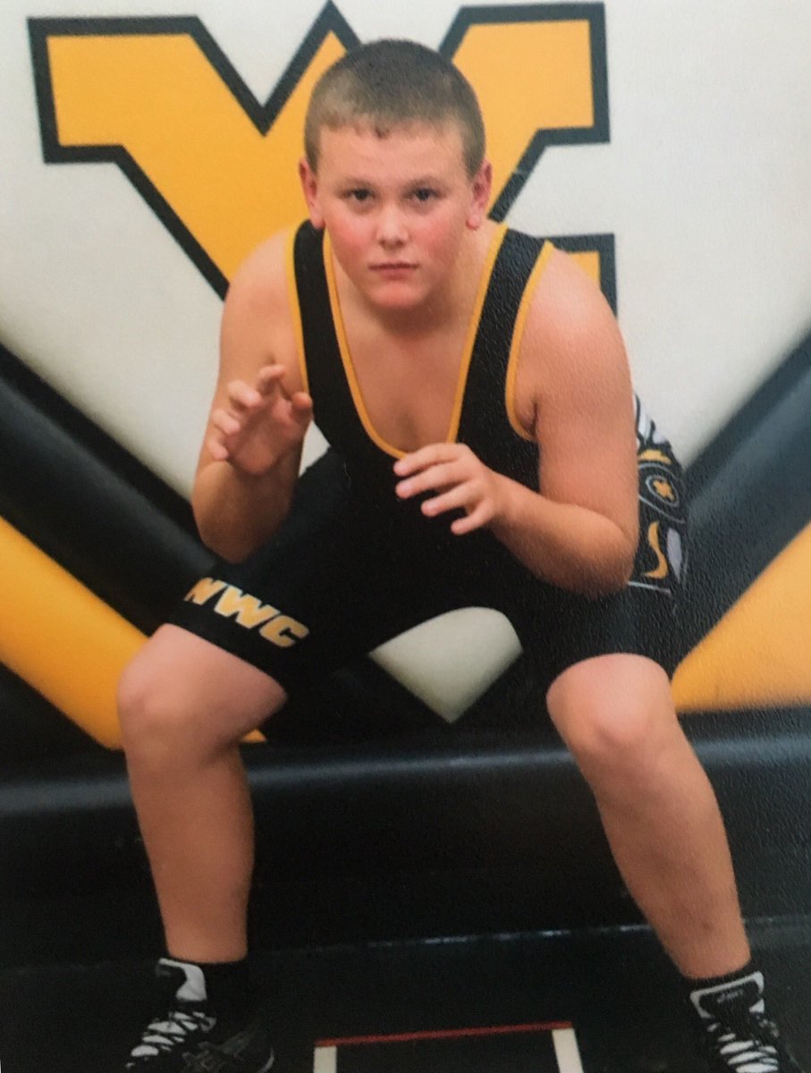 AGilbertReports's tweet photo. The Wapsie Valley community is incredible. Tonight I saw a beautiful Celebration of Life for Carson McGrane. #LiveLikeCarson https://t.co/rvuztZI77G