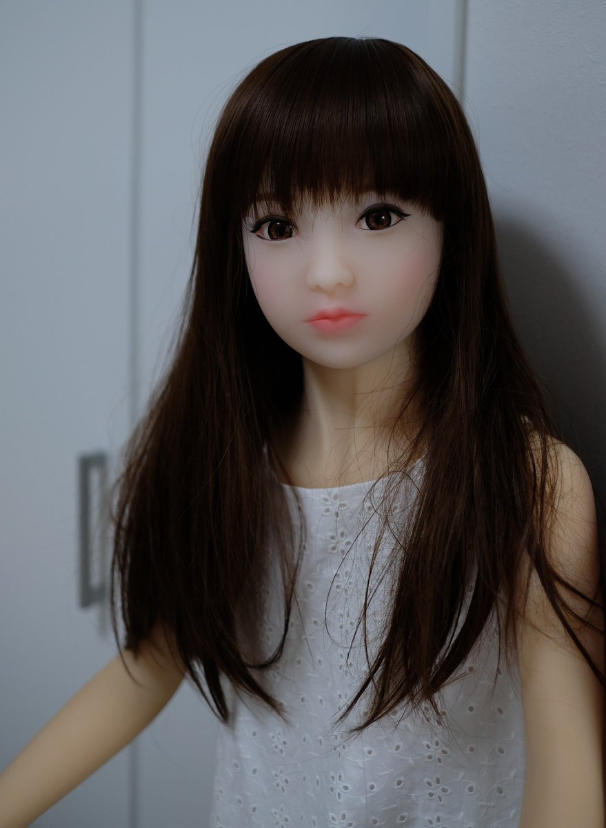 ドール愛 Since 18 Arisa Arrived お人形さんみたいな白肌のヘッドがやってきた 名前は亜里沙 Dh168の旧型m 16ボルト仕様のヘッドだ とりあえず眼球だけパラボの28ミリブラウンに交換 ボディはaxb138cm胸なしだが 顔が極度に色白なのでおしろいを ドール愛 Since 18 Arisa Arrived お人形さんみたいな白肌のヘッドがやってきた 名前は亜里沙 Dh168の旧型m 16ボルト仕様のヘッドだ とりあえず眼球だけパラボの28ミリブラウンに交換 ボディはaxb138cm胸なしだが 顔が極度に色白なのでおしろいを