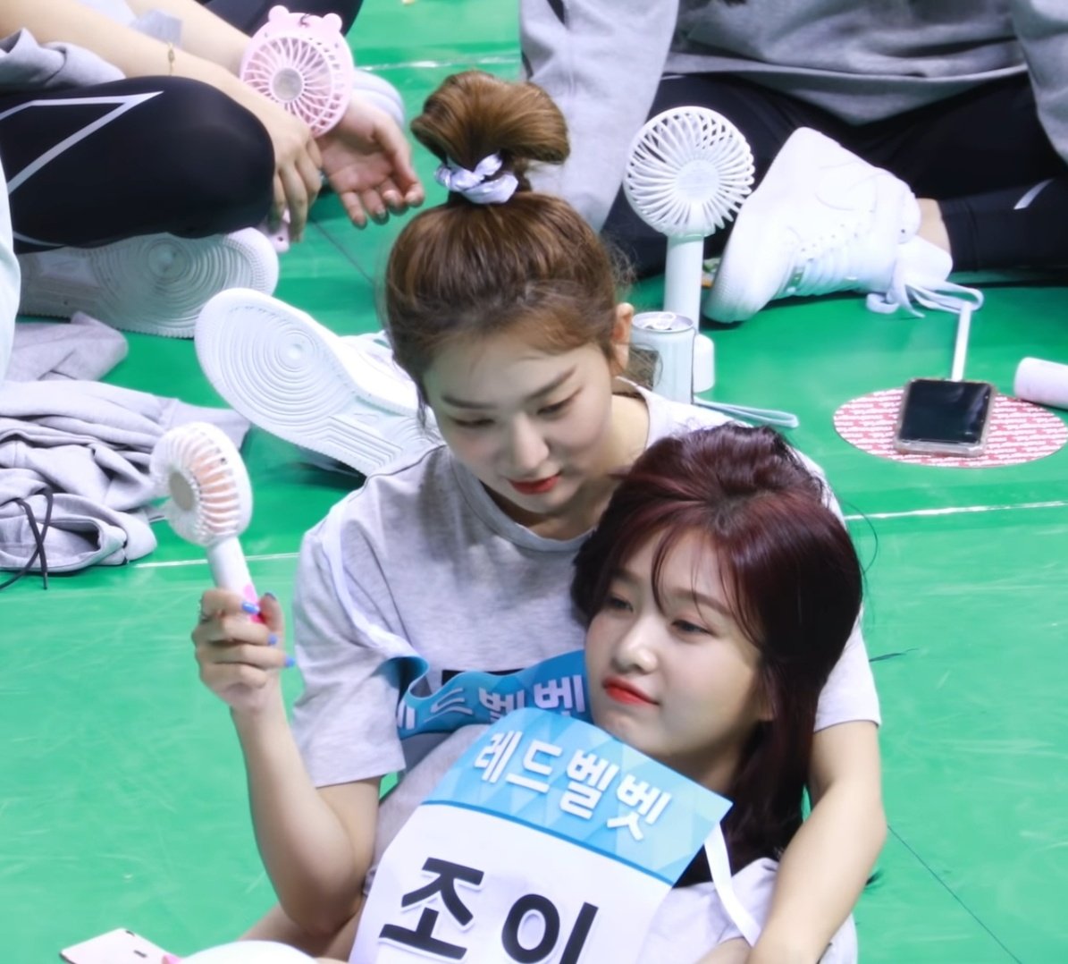 softjoygi's tweet photo. joygi the cutest at isac btw https://t.co/06kvhrKR4x